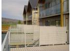 Choose Euro Slat privacy screen fence from PROVISTA that offers durability